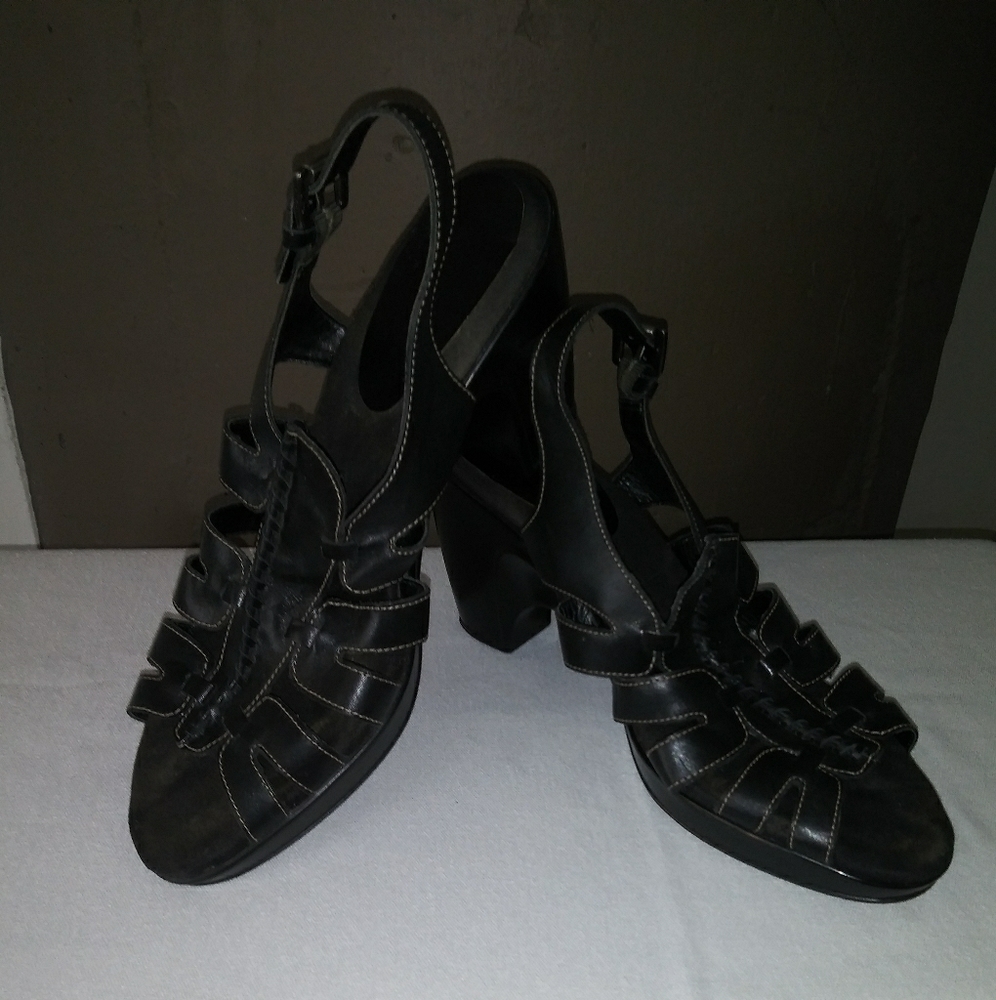 AEROSOLES Black Platform Sandal - medium width